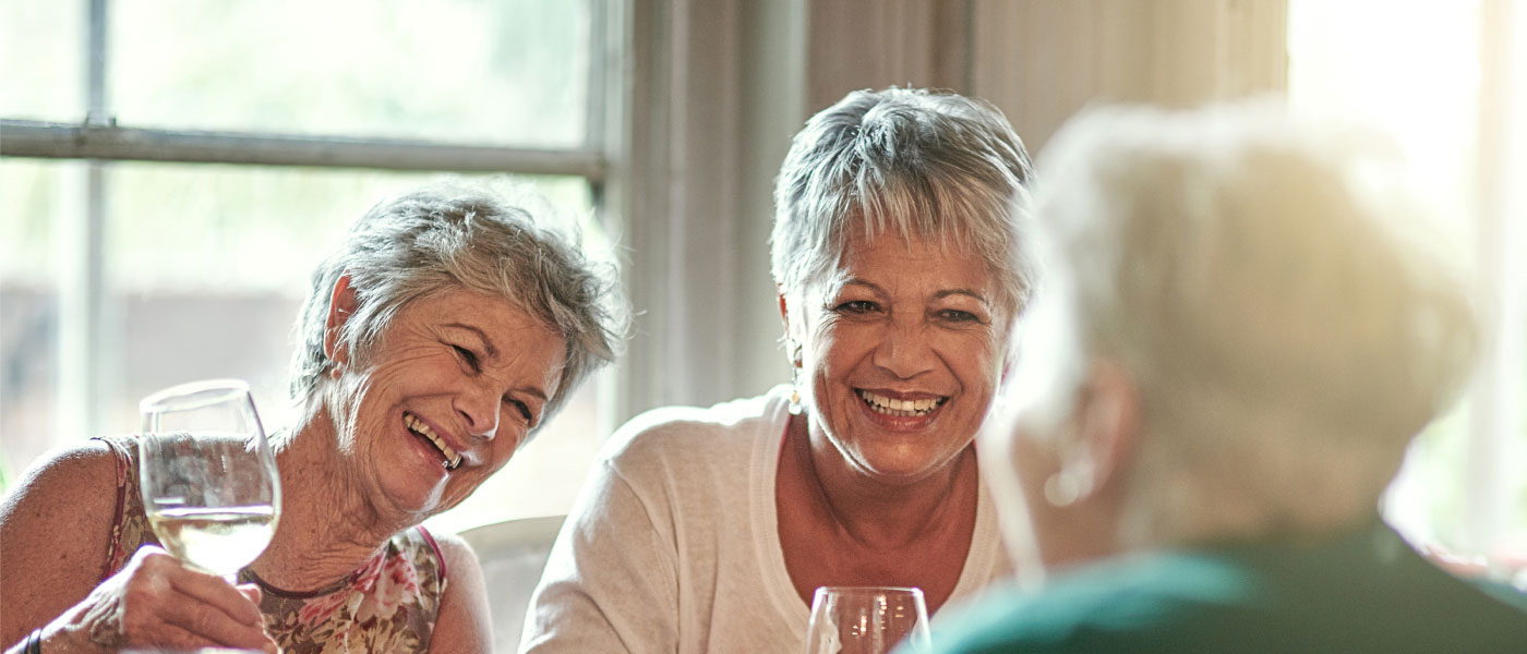 Why Single Seniors Flourish in Retirement Communities